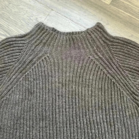 🔥NADA Del Riccio🔥 | Brown knit puff sleeve long sleeve sweater - Picture 5 of 10